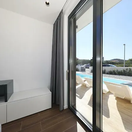 Lea - Home4you * Kraj (Zadar)