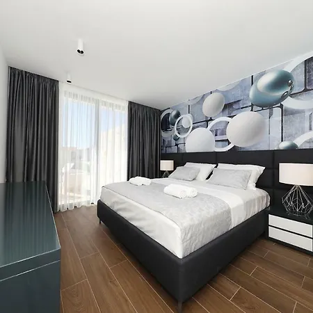 Lea - Home4you Kraj (Zadar)